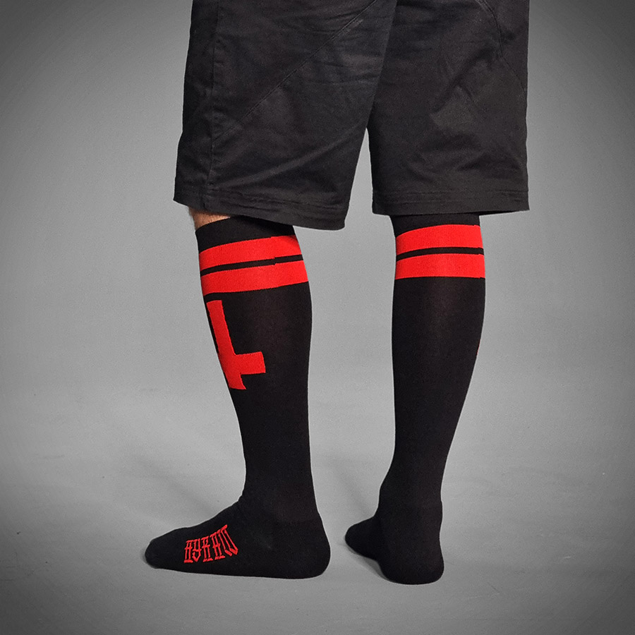 Chaussettes CROSS KNEE RED