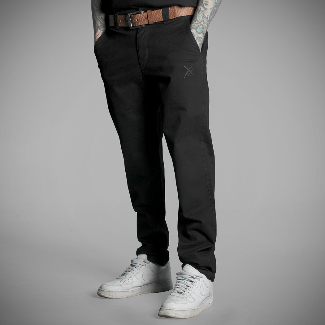 [W24-M29-3] BLACK CROSS chino pants (L)